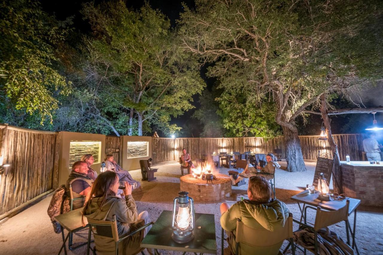Umkumbe Bush Lodge - Luxury Tented Camp Réserve privée de Sabi Sand Extérieur photo