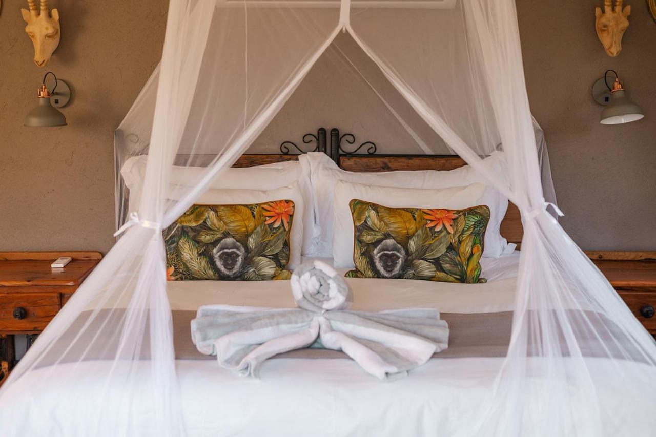 Umkumbe Bush Lodge - Luxury Tented Camp Réserve privée de Sabi Sand Extérieur photo